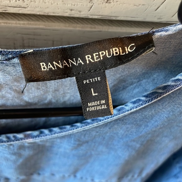 Banana Republic Jean Top - Picture 6 of 7